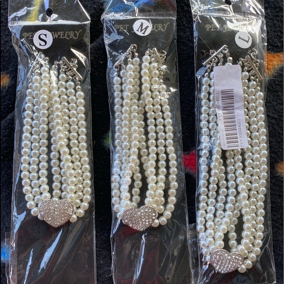 Very Glamorous Pet Collar Three Sizes - Picture 5 of 10